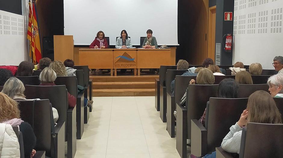 Imagen Dos vecinas del municipio se integran en la junta de la Coordinadora de Mujeres